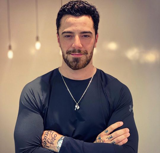 Felipe Titto Posa Em Jatinho E Fala Sobre Correria Do Dia A Dia Tem Gente Que Insiste Em Me Chamar De Sortudo Estrelando