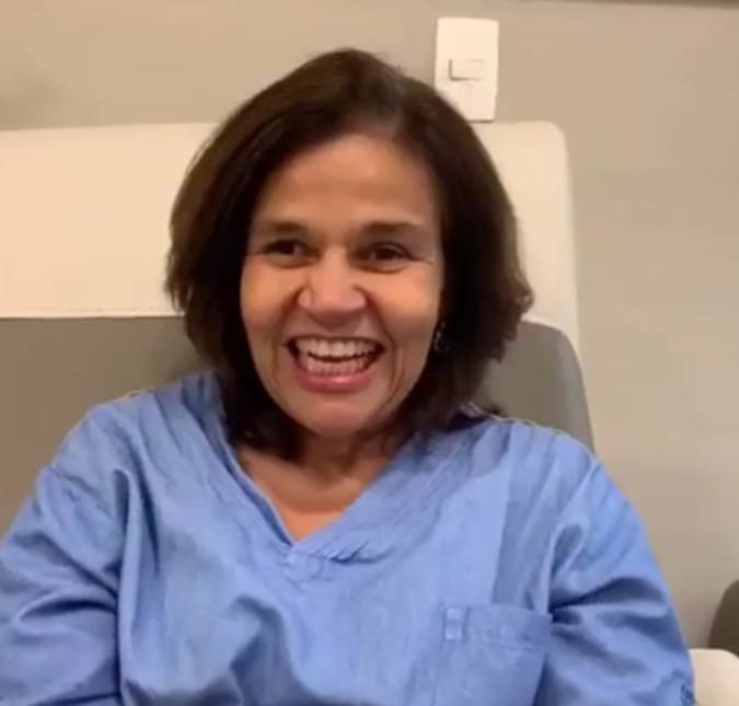 Após internação às pressas, Claudia Rodrigues está consciente e fará bateria de exames