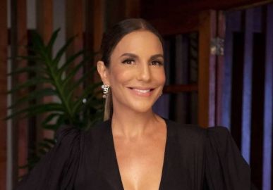 Ivete Sangalo passa por cirurgias plásticas em hospital de São Paulo