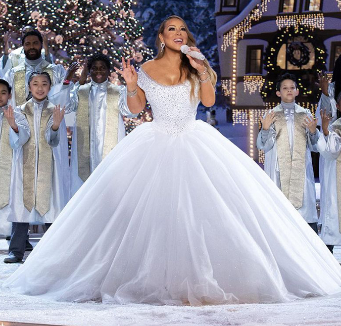 Mariah Carey anuncia especial de Natal com participação de Ariana Grande; assista ao <i>trailer</i>!