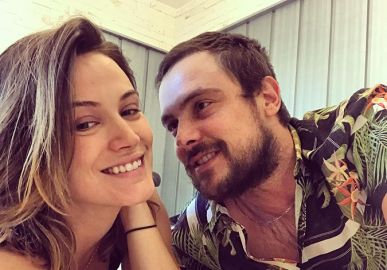 Sergio Guizé se lança em carreira musical solo e diz que fez parceria com a amada, Bianca Bin: <i>- Ela é super a minha inspiração</i>