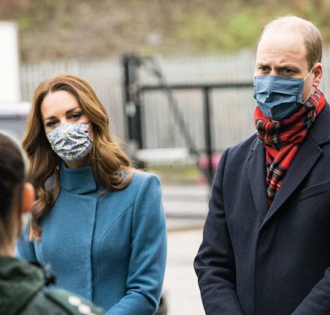 Kate Middleton e príncipe William iniciam turnê de Natal pelo Reino Unido e ficam chocados com história de funcionário de trem; saiba os detalhes!