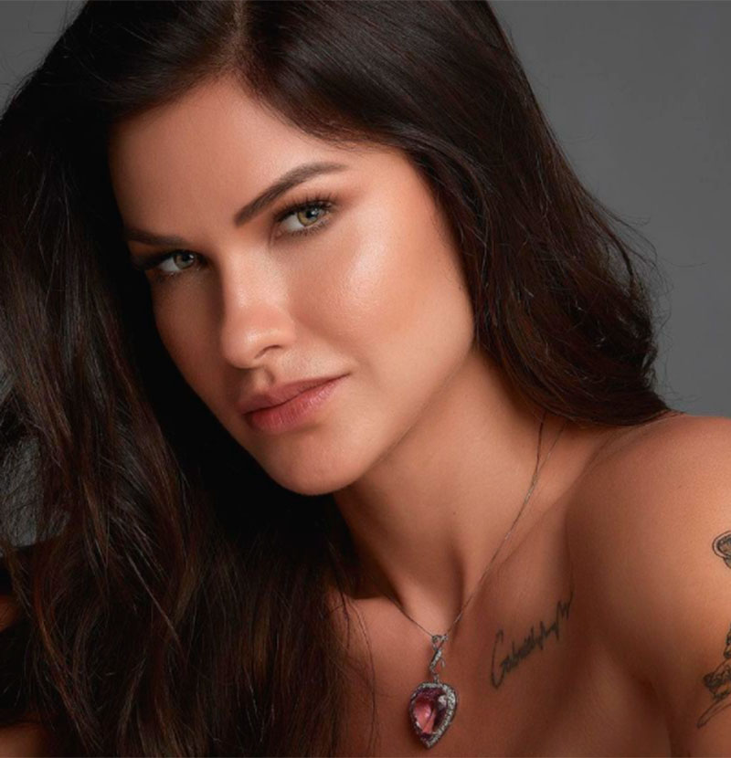 Andressa Suita publica mensagem reflexiva na <i>web</i>: <i>Se afaste de tudo que rouba a sua paz</i>