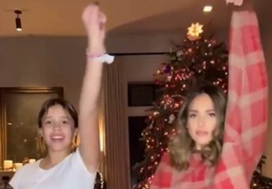 Jessica Alba dança com a filha em vídeo e fãs ficam chocados: <i>Vocês parecem irmãs!</i>