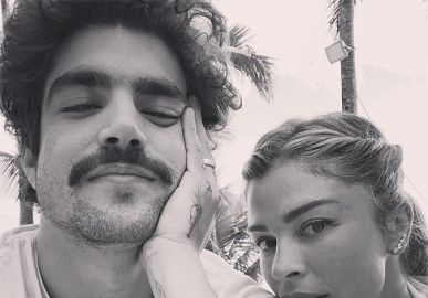Caio Castro diz que um dia <I>olhou diferente</I> para Grazi Massafera e surpreende ao revelar que o namoro tem mais tempo do que imaginávamos; confira!