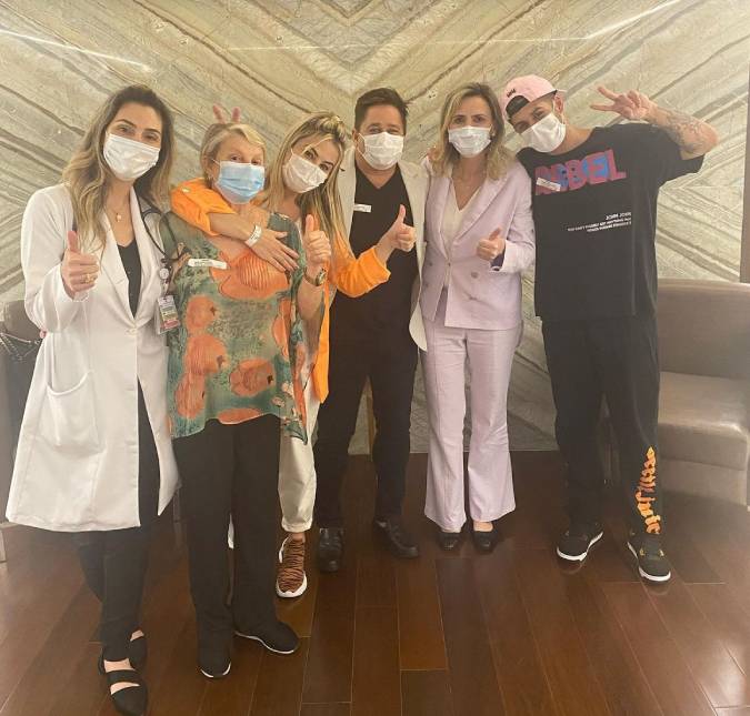 Leonardo e esposa se curam do coronavírus; Zé Felipe refaz o teste e diz que não está doente pela segunda vez: <i>- Deu falso positivo</i>