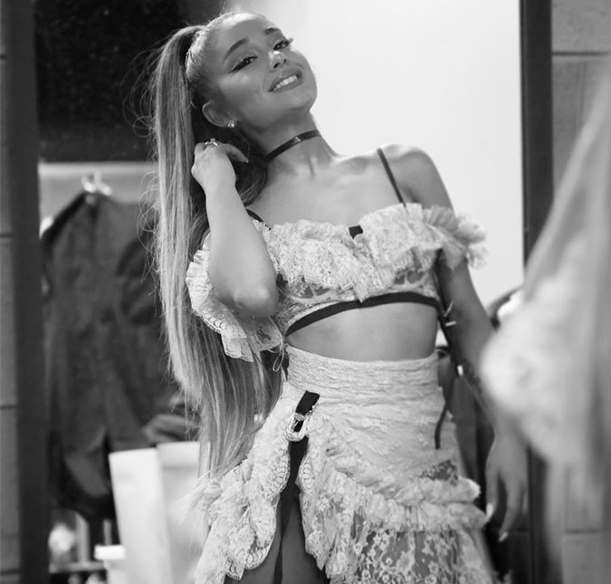 Anel de noivado de Ariana Grande é avaliado em um milhão e 700 mil reais, veja a peça!