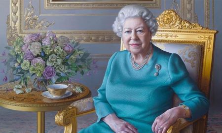 Rainha Elizabeth II é cheia de regras e manias. Veja as curiosidades da vida da monarca que você não fazia nem ideia!