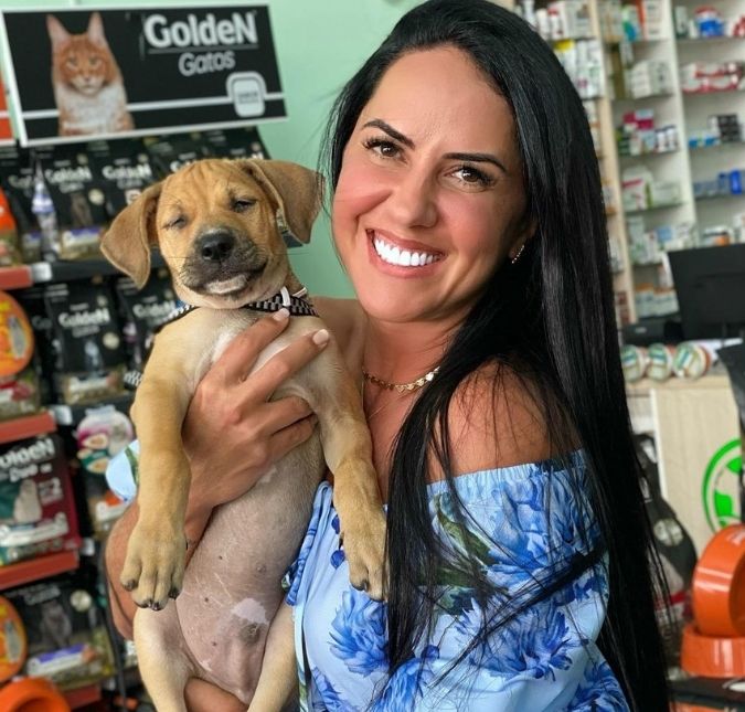 Zezé Di Camargo e Graciele Lacerda adotam cachorro: <i>Novo integrante canino</i>