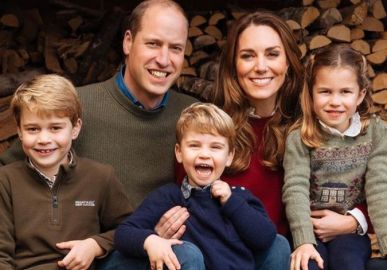 Príncipe William e Kate Middleton compartilham mensagem de Natal: <I>Não parece certo este ano!</i>
