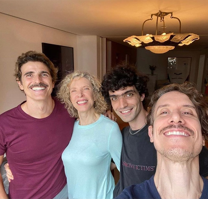 Reynaldo Gianecchini diz que achava <I>bizarro</I> os rumores de namoro com filho de Marília Gabriela e fala de sexualidade: <I>- Não quero levantar bandeira gay</I>