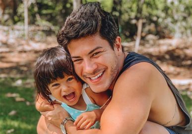 Arthur Aguiar fala sobre sua <I>transformação</I> e afirma: <I>Não quero que a minha filha encontre caras como um dia eu já fui!</I>