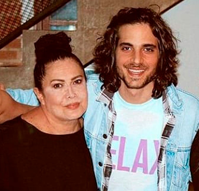 Fiuk aparece em foto rara junto com a mãe, ex-mulher de Fábio Jr.