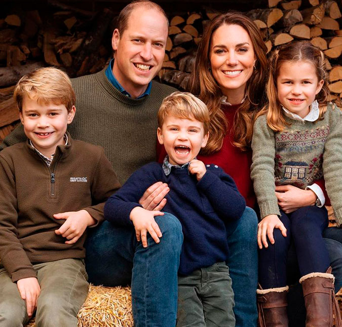 Príncipe George e princesa Charlotte não voltarão às aulas por causa do avanço da pandemia do novo coronavírus no Reino Unido