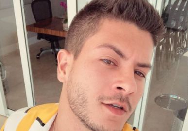Arthur Aguiar abre votação em seu <I>Instagram</i> sobre se deve ou não ir ao encontro de Mayra Cardi