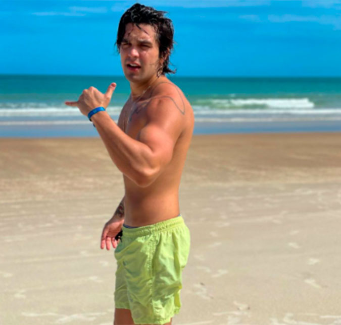 Luan Santana faz festa com mulheres em suíte de luxo em Trancoso, diz jornal