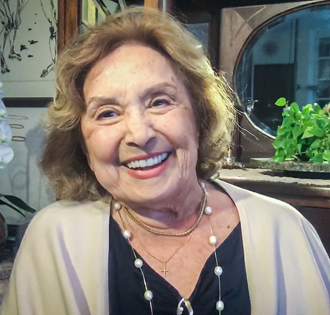 Ainda na UTI, Eva Wilma tem quadro respiratório estável