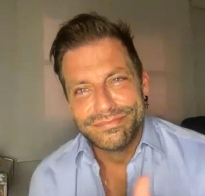 Henri Castelli abre o coração e se emociona ao falar sobre caso de agressão: <i>- Tem risco de ter sequela</i>