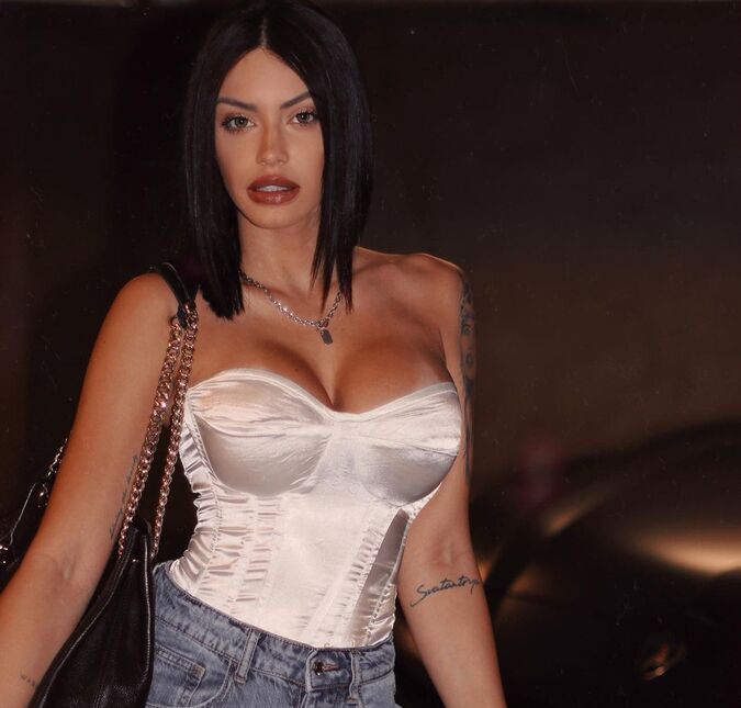 Duda Castro relembra aborto em <i>tweet</i> de divulgação do novo clipe de Biel