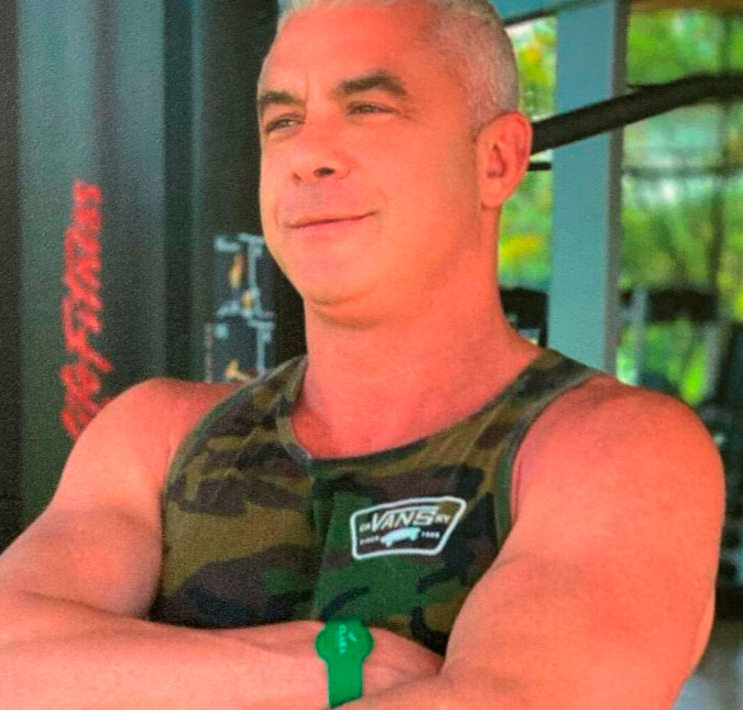 Alexandre Correa, marido de Ana Hickmann, relembra foto anterior à luta contra o câncer