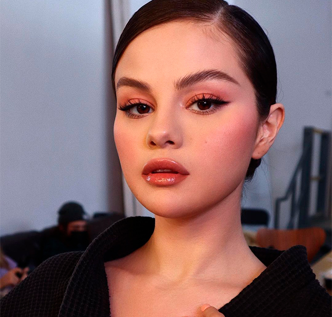 Selena Gomez lança <i>Baila Conmigo</i>, parceria com o <i>rapper</i> Rauw Alejandro; assista!