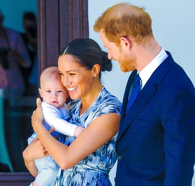 Meghan Markle e príncipe Harry mudam nomes em certidão de nascimento de Archie - e isso é visto como afronta contra Kate Middleton e príncipe William