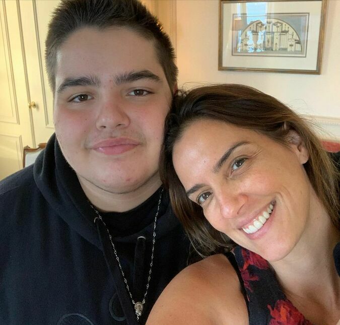 Luciana Cardoso, esposa de Faustão, celebra aniversário do filho mais velho: <i>Meu gatão</i>