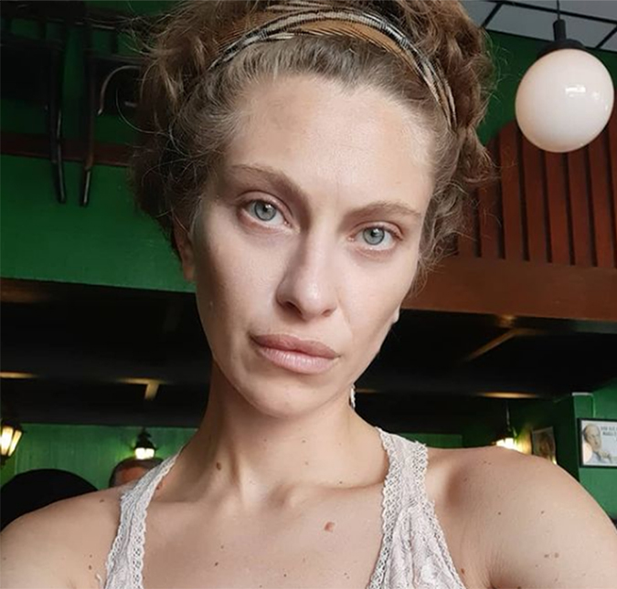 Ex-paquita Lana Rhodes mudará de nome por causa de atriz pornô norte-americana homônima, entenda!