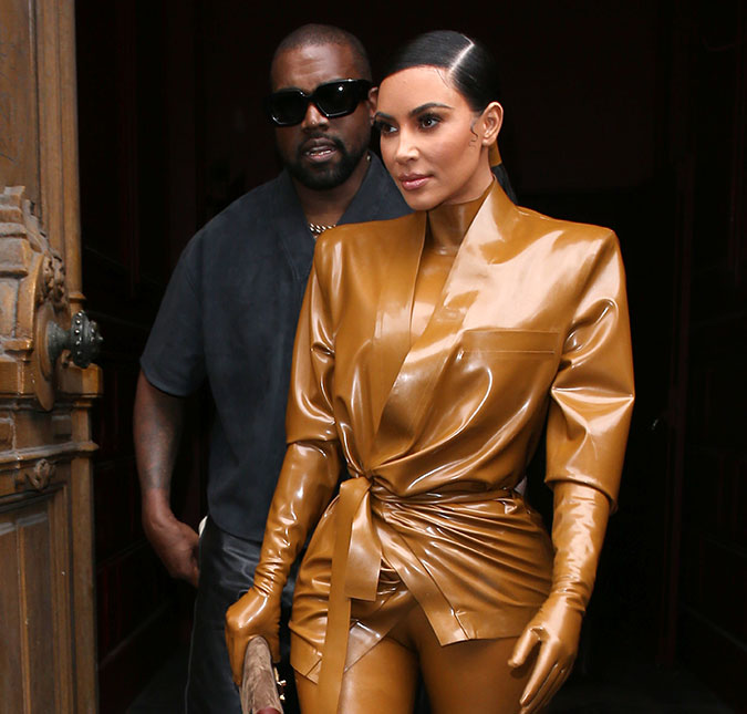 É oficial: Kim Kardashian pede o divórcio de Kanye West