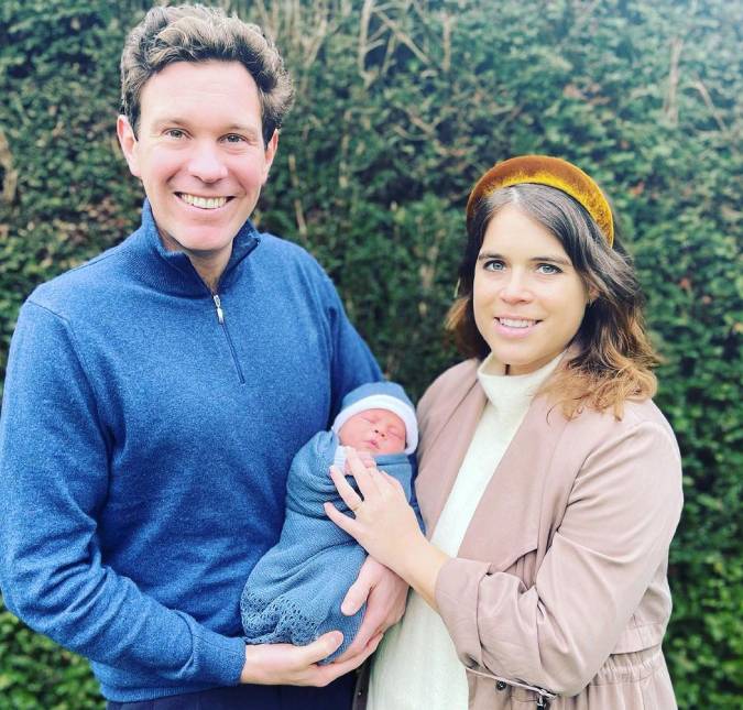 Princesa Eugenie mostra o rostinho de seu filho - e revela homenagem ao dar nome ao bebê; saiba os detalhes!