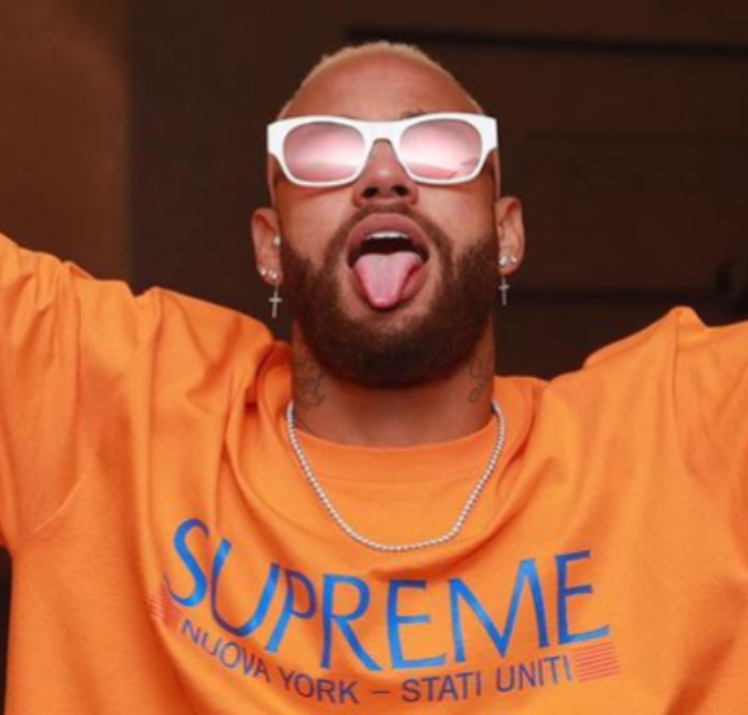 Neymar Jr. abre caixinha de perguntas no <I>Instagram</i> e diverte fãs