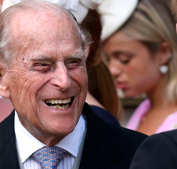 Após cirurgia cardíaca, príncipe Philip é transferido de hospital novamente, diz jornal