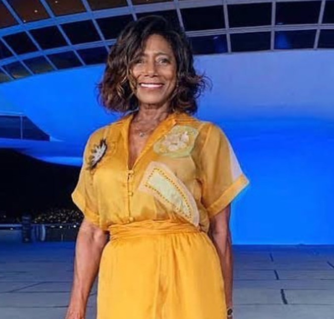 Gloria Maria entra na onda dos fãs e faz piada sobre a sua idade, saiba mais!