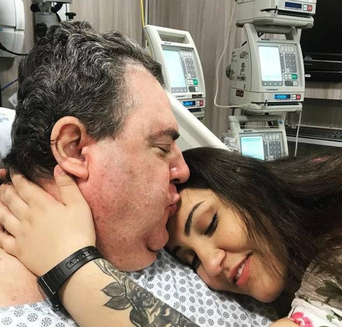 Filha de Gerson Brenner desabafa sobre o pai: <i>- Ele não sai de casa há 22 anos</i>