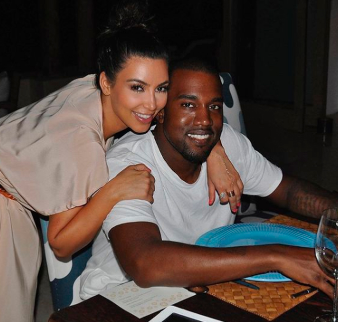 Kanye West e Kim Kardashian não conversam mais, mesmo com criação compartilhada dos quatro filhos, diz <i>site</i>