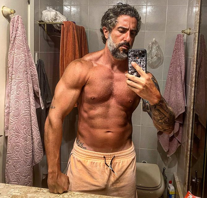Marcos Mion parabeniza André Marques por ser selecionado para apresentar o <I>No Limite</i>, saiba mais!