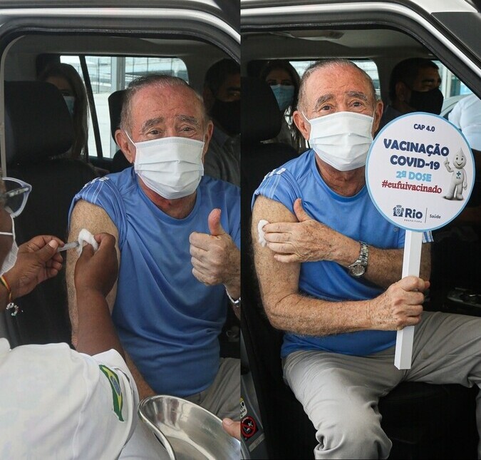 Renato Aragão toma segunda dose da vacina contra a Covid-19: <i>Que emoção</i>