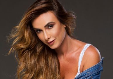 Nicole Bahls surpreende ao publicar clique de ensaio fotográfico no