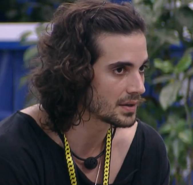 Fiuk é oficialmente o novo líder do <i>BBB21</i> e já tem opção de voto: <i>- Eu tenho que ter dó de uma pessoa que está esperando eu me ferrar?</i>