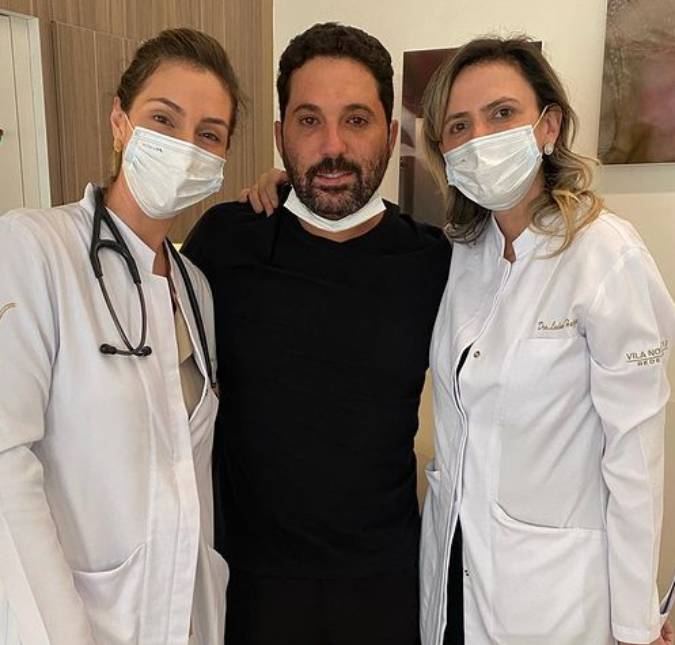 Na luta contra o coronavírus, sertanejo Edson agradece médicas e avisa: <i>O pior já passou</i>