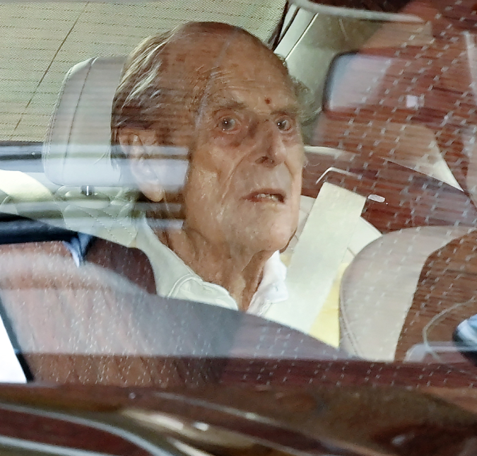 Após 28 dias internado, Príncipe Philip deixa o hospital; saiba mais!