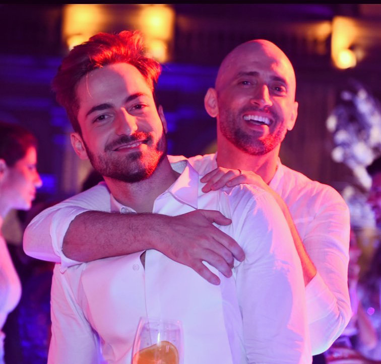 Marido de Paulo Gustavo se pronuncia após ator ser intubado por causa da Covid-19: <i>Não é gripezinha</i>