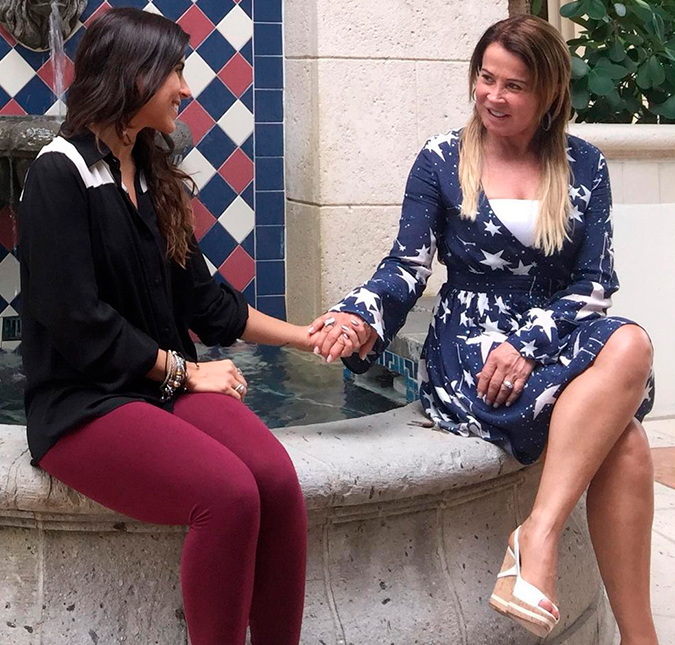 Camilla Camargo publica mensagem sobre estado de saúde da mãe, Zilu, que está com a Covid-19: <i>Sempre segurarei sua mão</i>