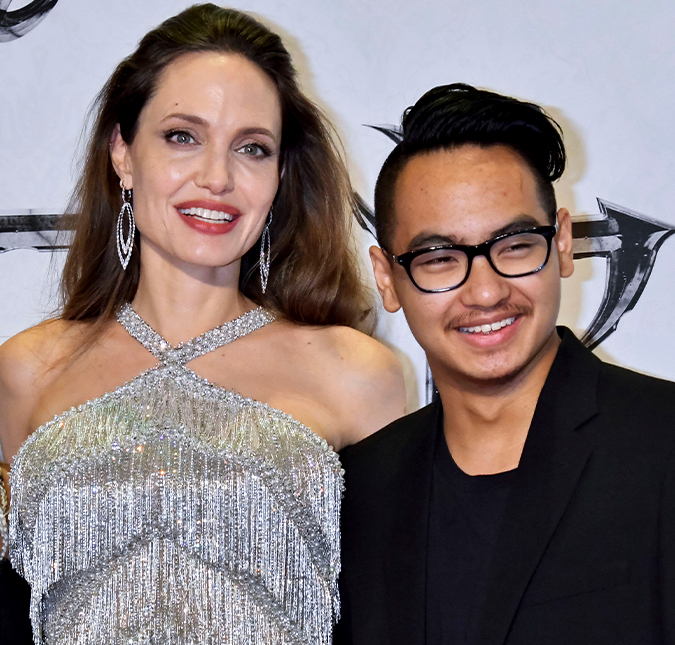 Filho de Angelina Jolie e Brad Pitt retorna para a faculdade na