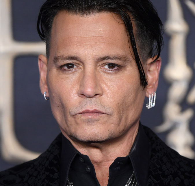 Johnny Depp perde direito de recorrer contra jornal britânico que o chamou de <i>espancador de esposa</i>