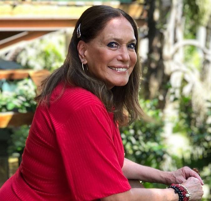 Susana Vieira revela torcida por Juliette e Camilla no <i>BBB21</i> e dispara: <i>- Os homens são uns fofoqueiros</i>