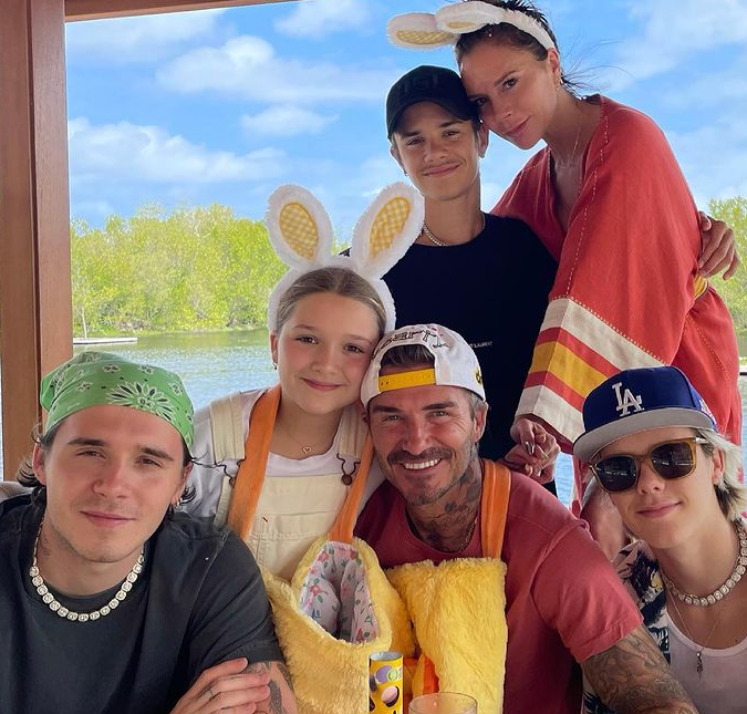 David Beckham posa ao lado dos filhos e é super elogiado