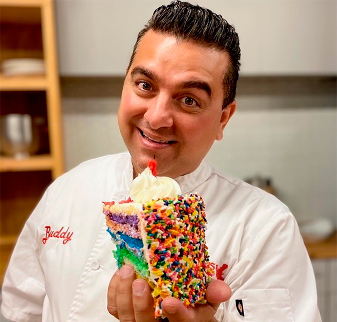 Após acidente, Buddy Valastro revela que fez quinta cirurgia na mão: <i>- Foi um grande sucesso</i>