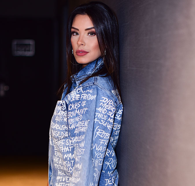 Após entrar com divórcio, Ivy Moraes cita <I>maturidade</I> em nova fase: <I>- Aproveitei para fazer terapia e me reconectar comigo mesma</I>