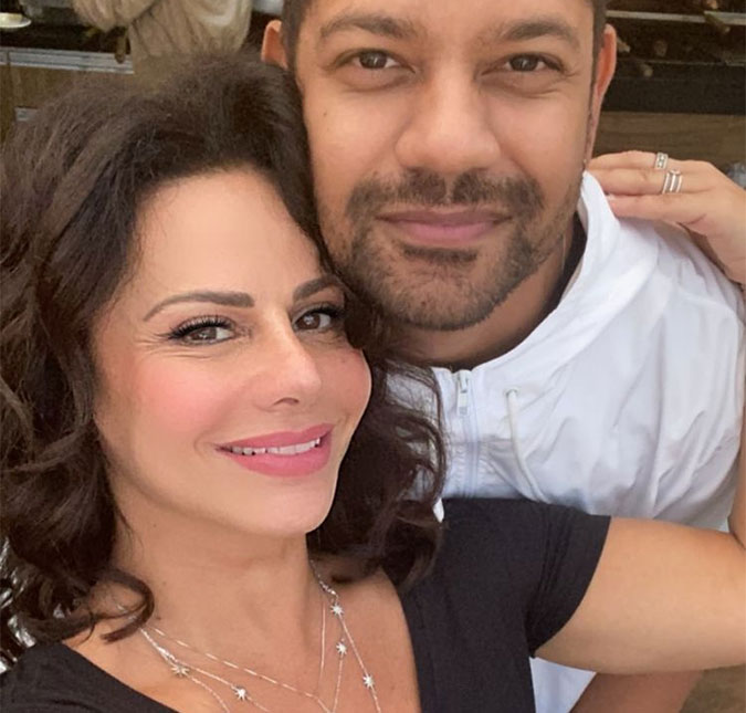 Noiva de Guilherme Militão, Viviane Araújo faz questão de se casar com vestido de noiva: <I>- Nunca vivi isso</i>